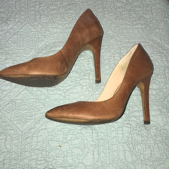 jessica simpson cognac heels